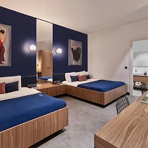 Kepler Club Sabiha Goekcen Airport - International Transit Area Capsule hotel