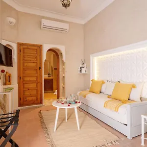 https://riad-dar-azal.marrakeshhotelsmorocco.com